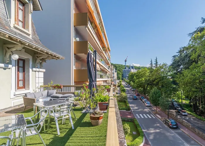 Szálloda Des Bains Aix-les-Bains