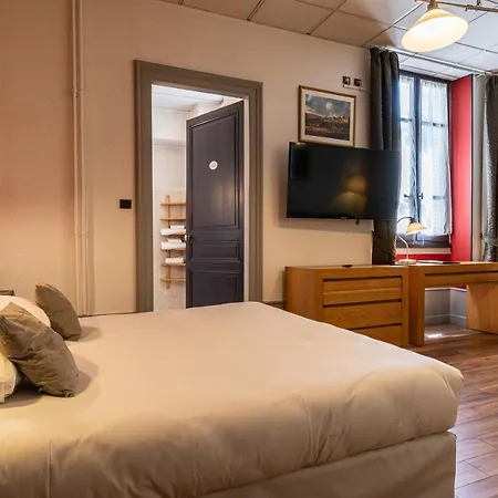 Des Bains ホテル 2*