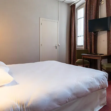 Des Bains Hotel 2*